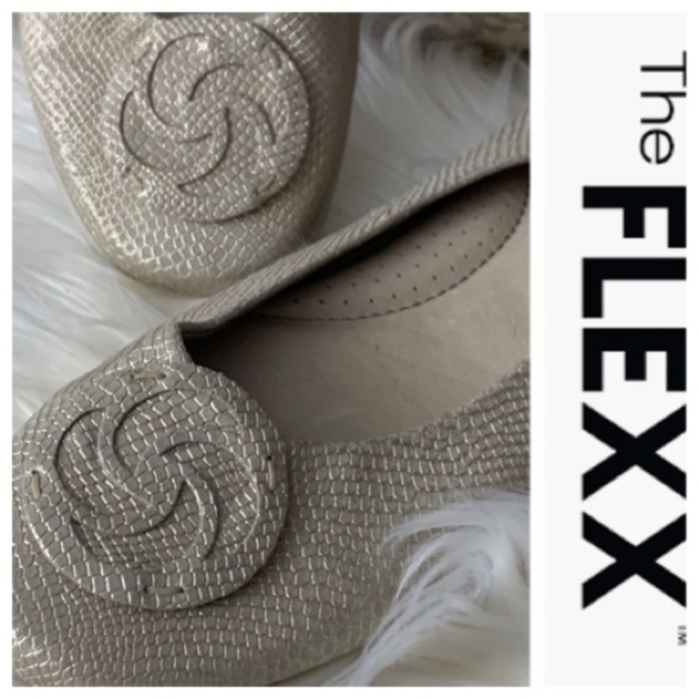 The Flexx shoe.    NWOT